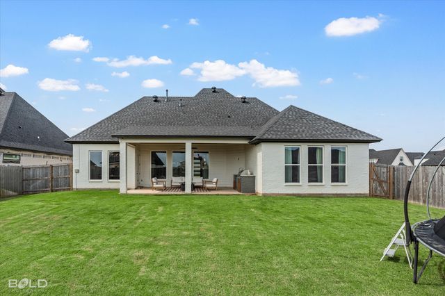 586 Corinth Circle, Bossier City, LA 71111