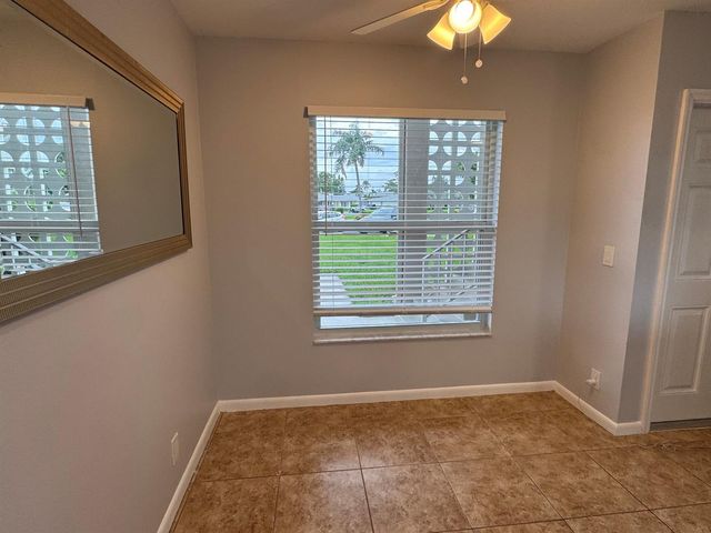 1100 Boxwood Drive 101, Delray Beach, FL 33445