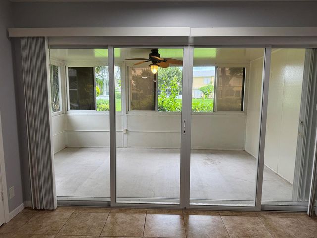 1100 Boxwood Drive 101, Delray Beach, FL 33445