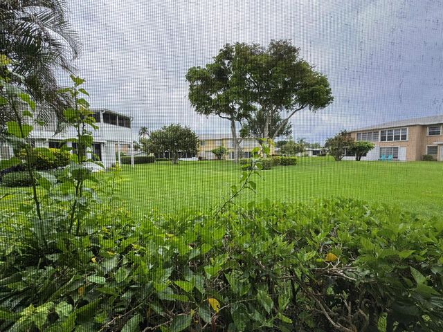 1100 Boxwood Drive 101, Delray Beach, FL 33445