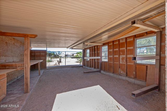 464 N HAWES Road, Mesa, AZ 85207