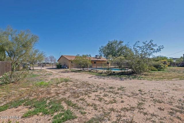 464 N HAWES Road, Mesa, AZ 85207