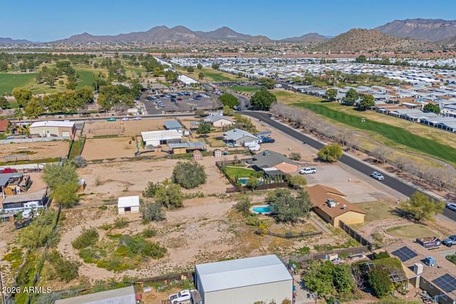 464 N HAWES Road, Mesa, AZ 85207