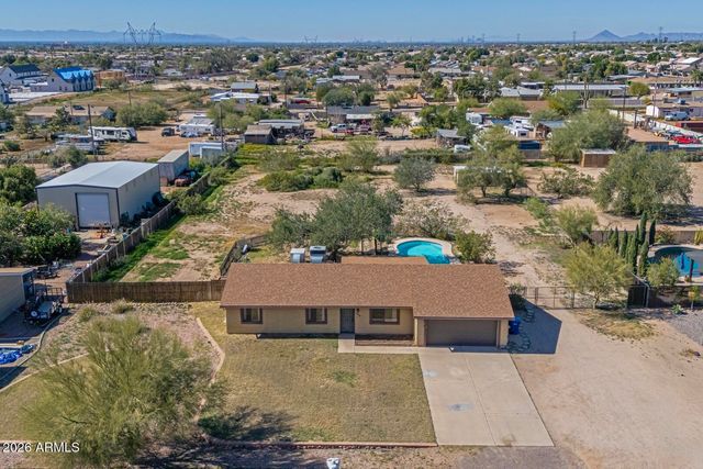 464 N HAWES Road, Mesa, AZ 85207