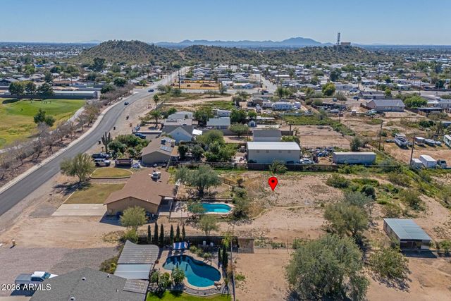 464 N HAWES Road, Mesa, AZ 85207