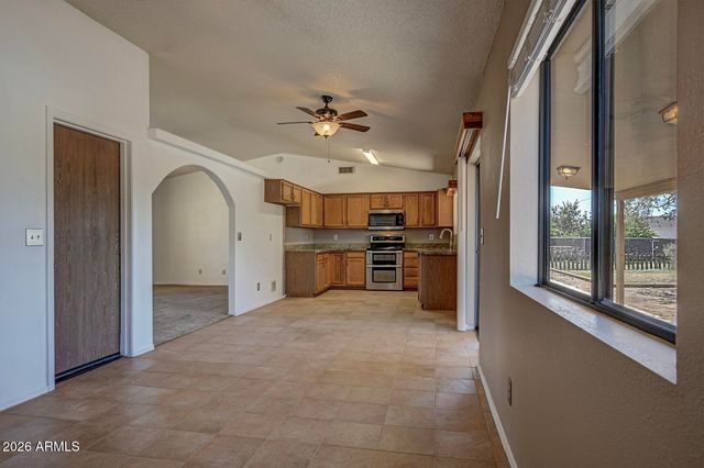 464 N HAWES Road, Mesa, AZ 85207