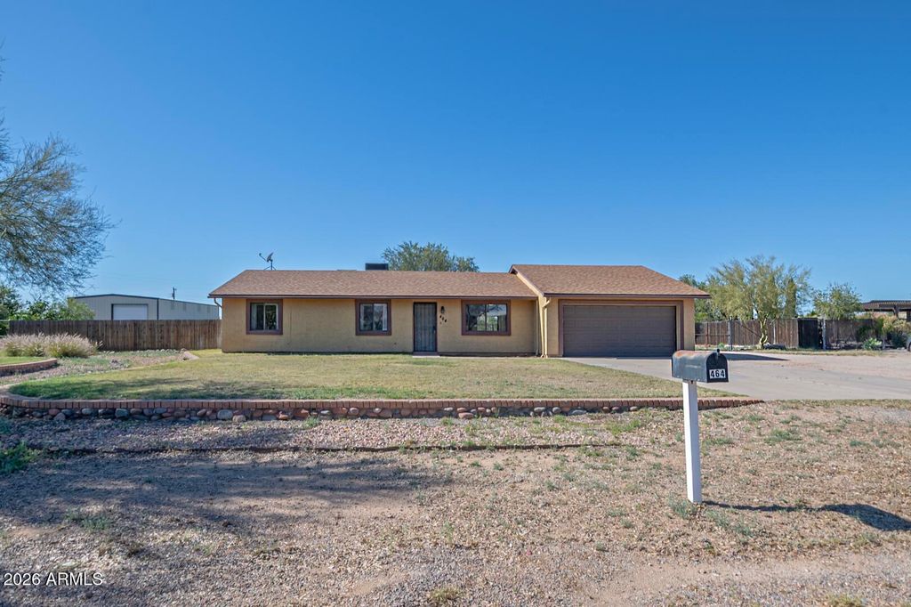 464 N HAWES Road, Mesa, AZ 85207