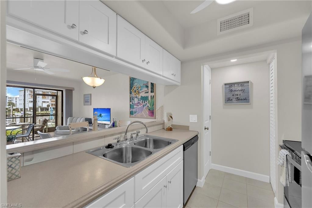 200 Lenell RD 218, FORT MYERS BEACH, FL 33931 — photo 4