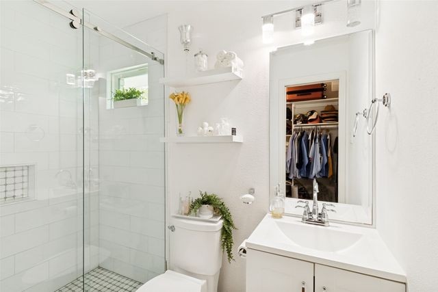 1123 Waterford Drive, Dallas, TX 75218