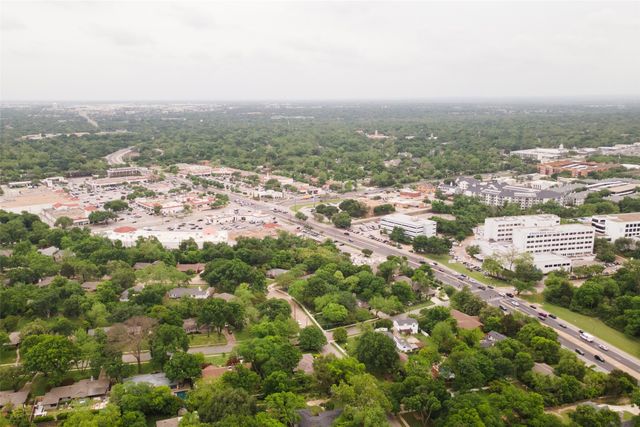 1123 Waterford Drive, Dallas, TX 75218