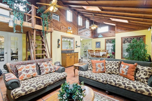 1123 Waterford Drive, Dallas, TX 75218