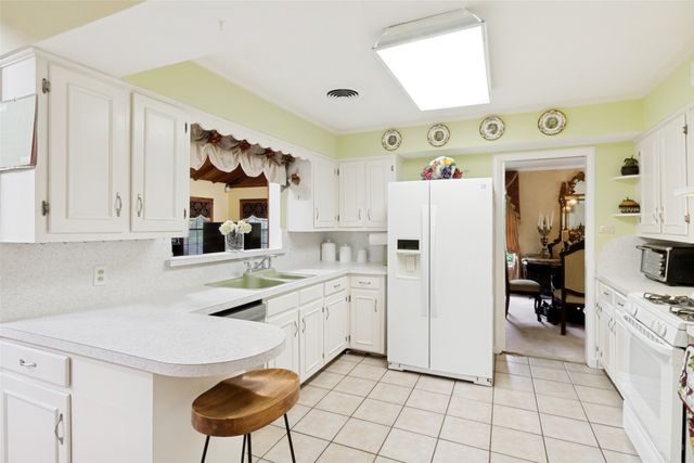 1123 Waterford Drive, Dallas, TX 75218