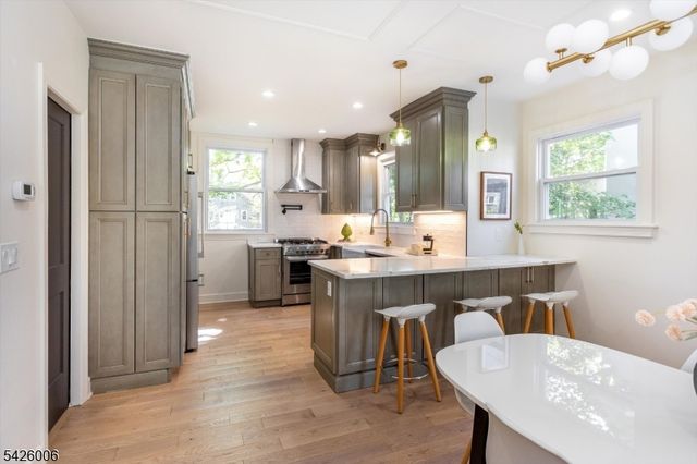 181 Valley Rd, Montclair Twp., NJ 07042