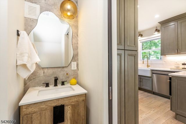 181 Valley Rd, Montclair Twp., NJ 07042