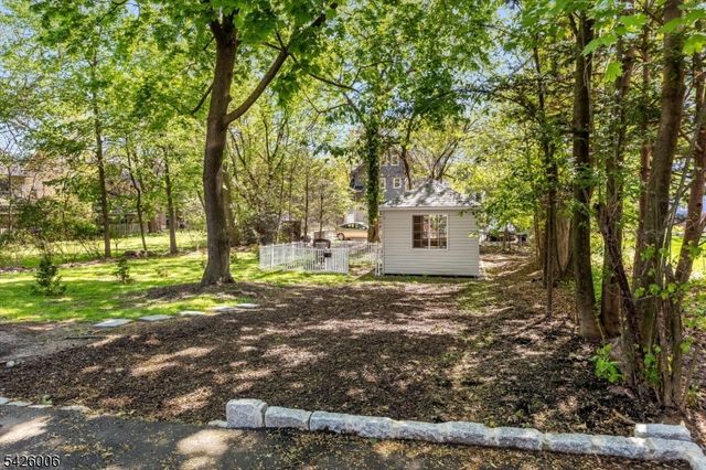 181 Valley Rd, Montclair Twp., NJ 07042