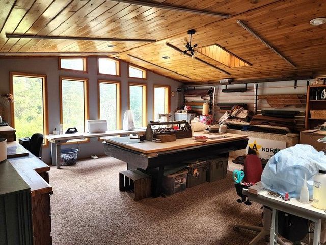 451 Monumental Rd, Colville, WA 99114