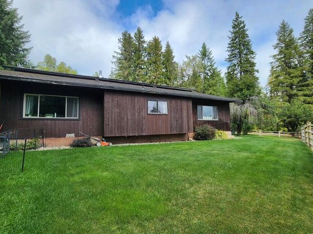 451 Monumental Rd, Colville, WA 99114