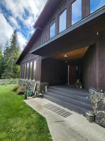 451 Monumental Rd, Colville, WA 99114