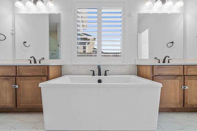 1906 Delta Oaks Drive, Missouri City, TX 77459