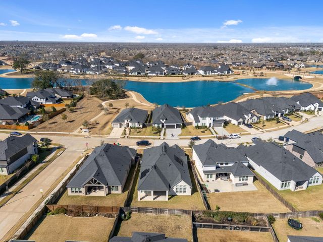 1906 Delta Oaks Drive, Missouri City, TX 77459