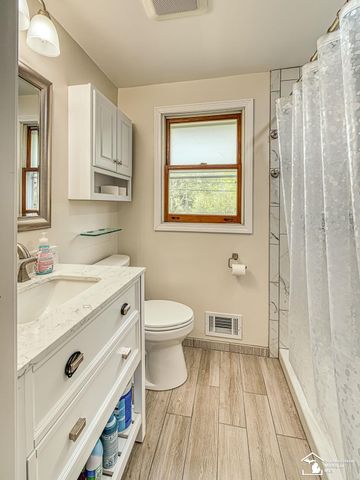 11952 Grafton Road, Carleton, MI 48117