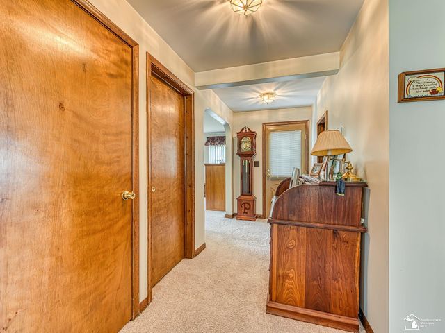 11952 Grafton Road, Carleton, MI 48117
