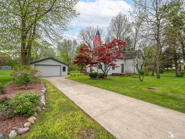 11952 Grafton Road, Carleton, MI 48117