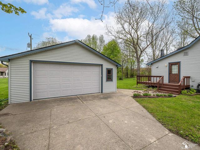 11952 Grafton Road, Carleton, MI 48117