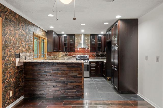 11500 Douglas Drive N, Champlin, MN 55316