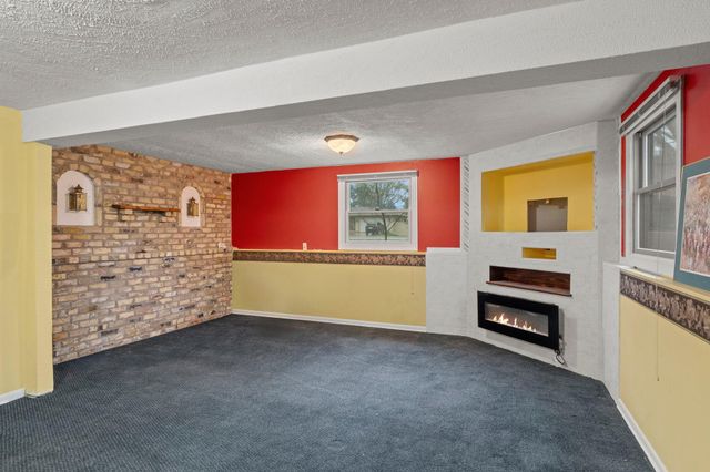 11500 Douglas Drive N, Champlin, MN 55316