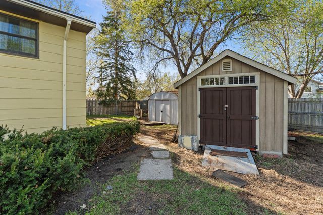 11500 Douglas Drive N, Champlin, MN 55316