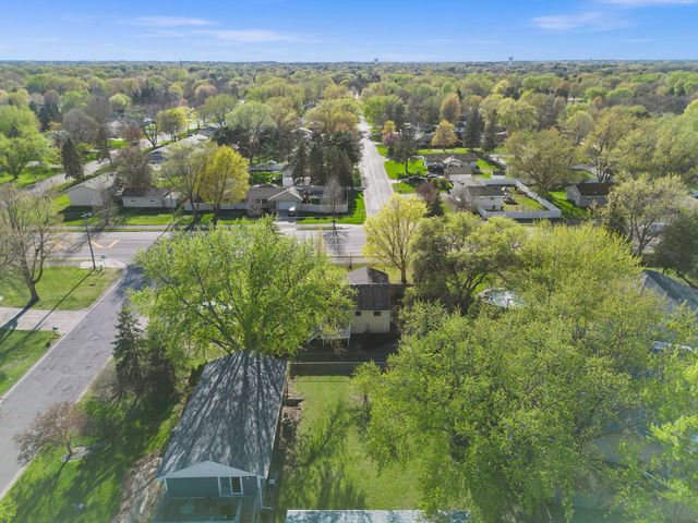 11500 Douglas Drive N, Champlin, MN 55316
