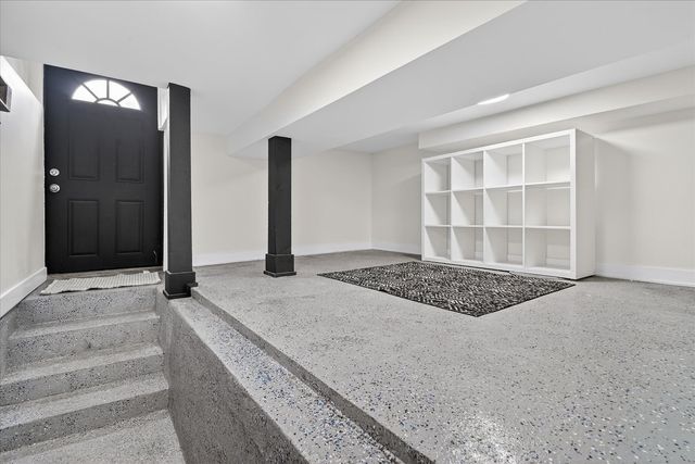 6150 S Ingleside Avenue, Chicago, IL 60637