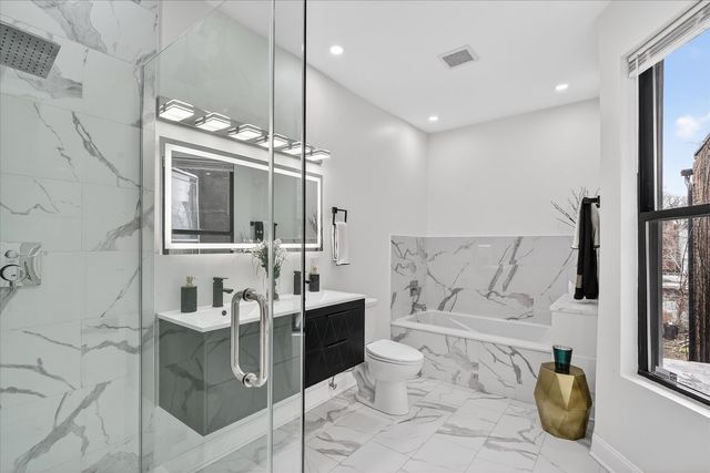 6150 S Ingleside Avenue, Chicago, IL 60637