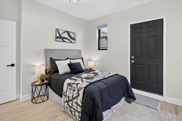 6150 S Ingleside Avenue, Chicago, IL 60637