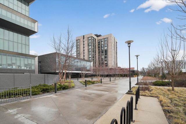 6150 S Ingleside Avenue, Chicago, IL 60637