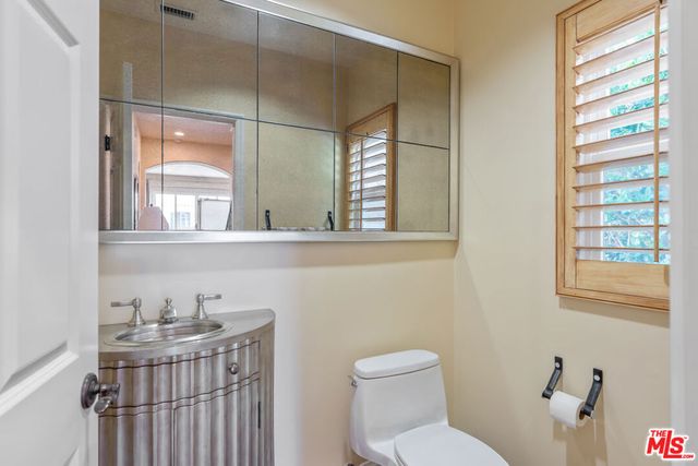 23963 De Ville Way, Malibu, CA 90265