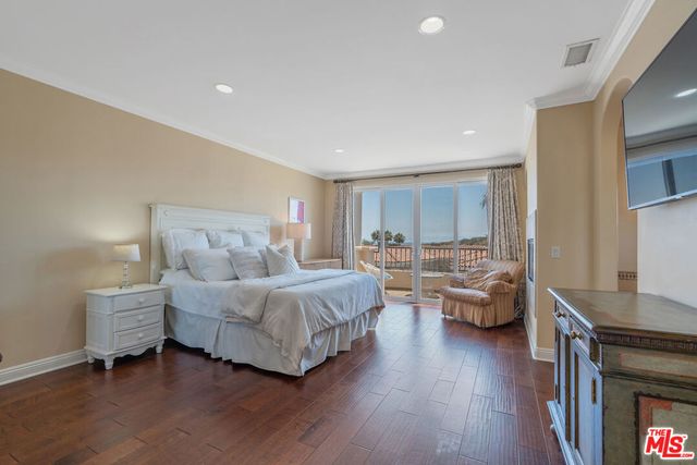 23963 De Ville Way, Malibu, CA 90265