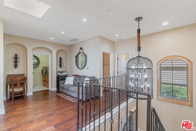 23963 De Ville Way, Malibu, CA 90265