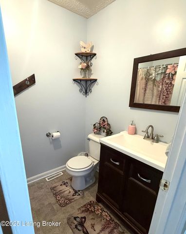 3805 Wilson Creek Rd, Lebanon Junction, KY 40150