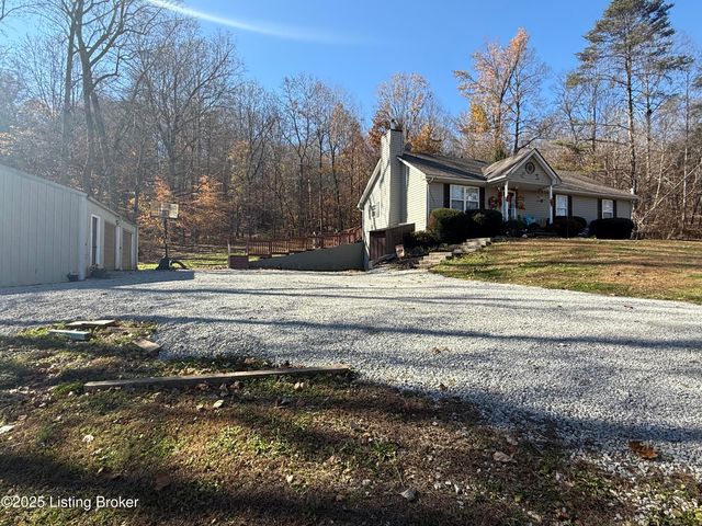 3805 Wilson Creek Rd, Lebanon Junction, KY 40150
