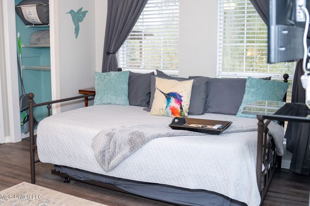 13240 River Road, Gulfport, MS 39503