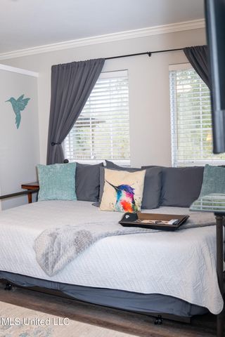 13240 River Road, Gulfport, MS 39503