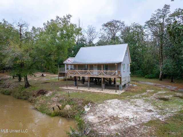 13240 River Road, Gulfport, MS 39503