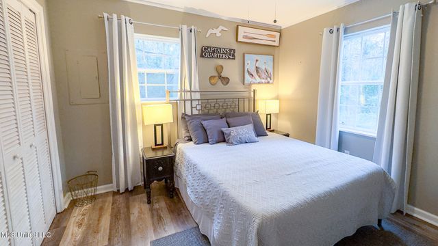 13240 River Road, Gulfport, MS 39503