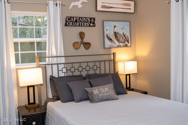 13240 River Road, Gulfport, MS 39503