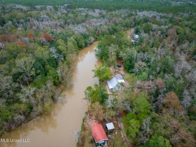 13240 River Road, Gulfport, MS 39503