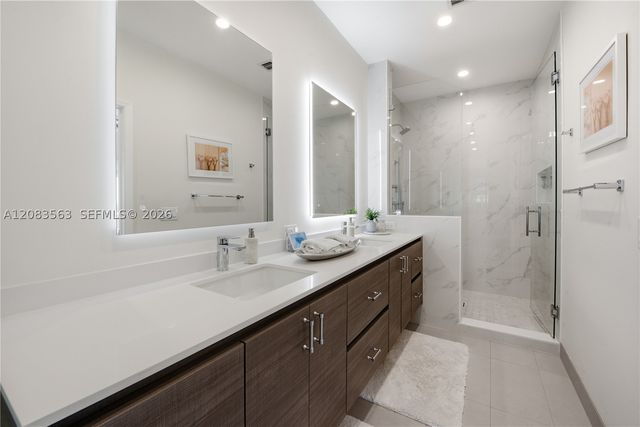 3112 Ohio St, Miami, FL 33133