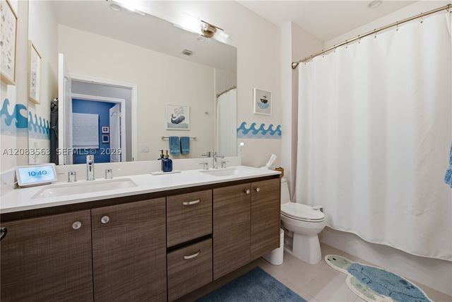 3112 Ohio St, Miami, FL 33133