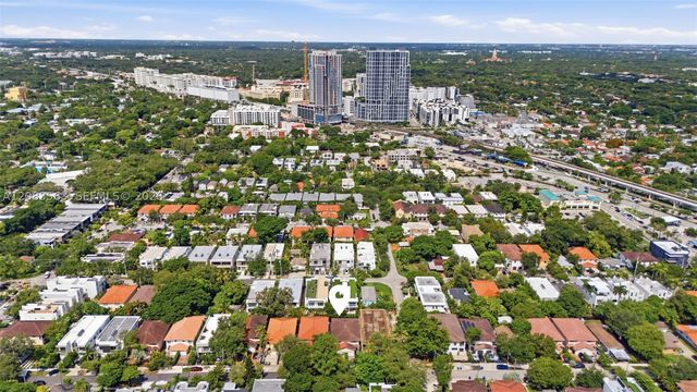 3112 Ohio St, Miami, FL 33133
